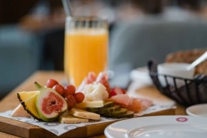 Berlijn: Champagne Fine Dining-ontbijt in Kreuzberg