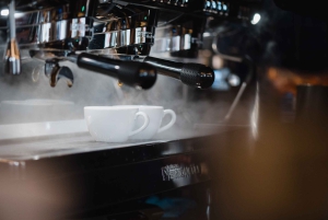 Berlin: Champagne Fine Dining Breakfast in Kreuzberg