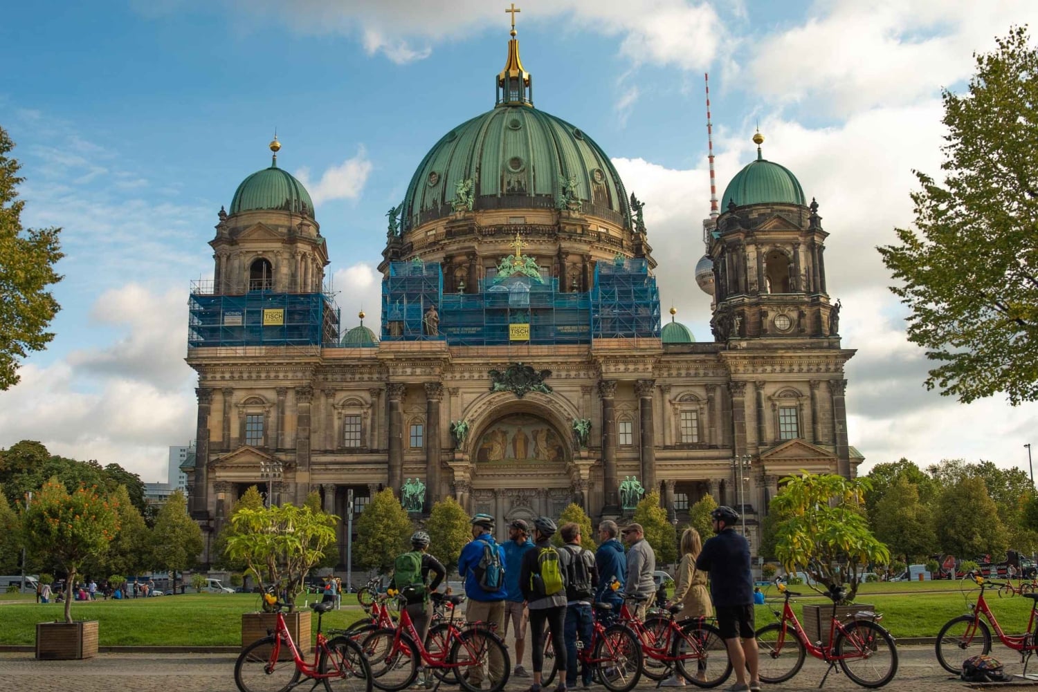 Berlin City Bike Tour with Beer Garden Stop