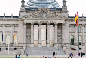 Berlin City Bike Tour with Beer Garden Stop