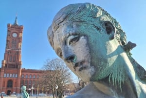 Berlin: Rundgang City Highlights Express - Altstadt, Fernsehturm, Schloss