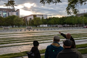 Berliinin hallintokorttelin ja demokratian paikkojen kävelyretki