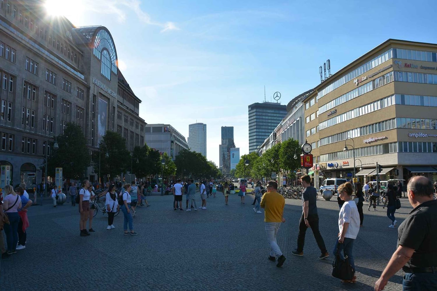Berlin: City-West Walking Tour with a Real Berliner