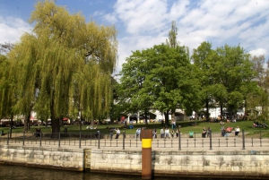 Berlin Combo Package: City Tour & Spree Boat Tour