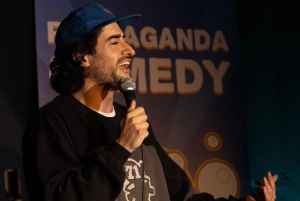 Berlin: program komediowy z czarnym humorem w języku angielskim w barze Kara Kas