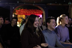 Berlijn: comedyshow met donkere humor in het Engels in de Kara Kas Bar