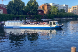 Berlin: Dinner Cruise on the Spree with Prosecco