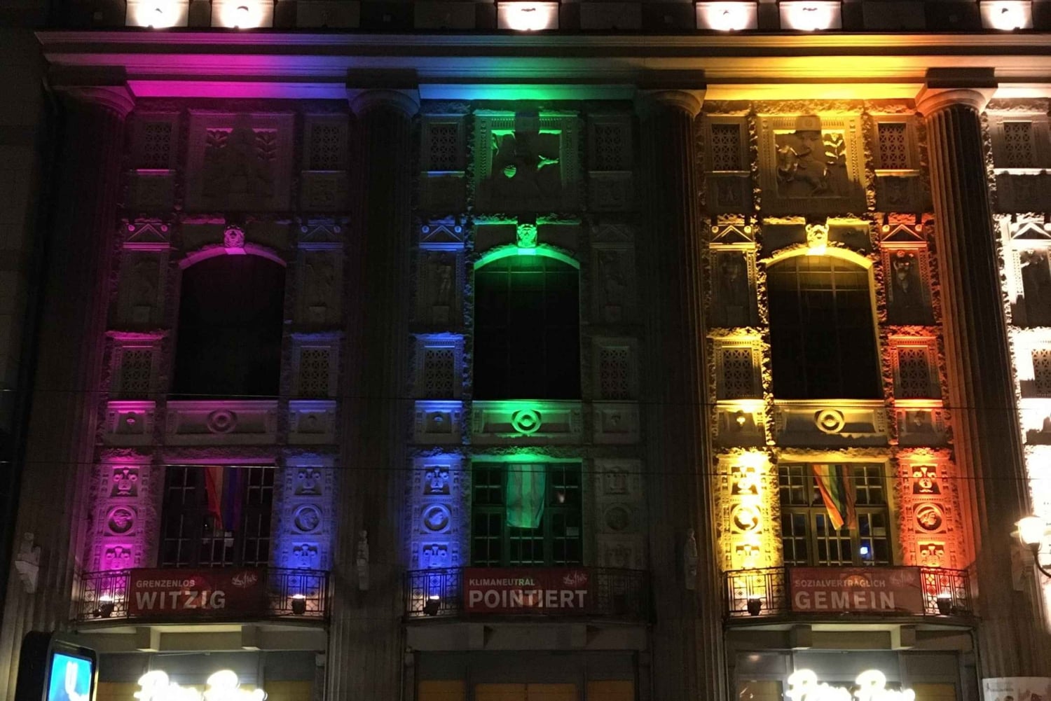 ベルリン: DISTEL - 首都のキャバレー