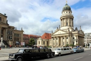Berlin: Wycieczka samochodem limuzyną Trabant