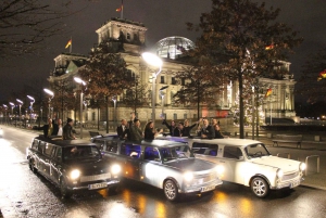 Berlim: passeio de carro em uma limusine Trabant