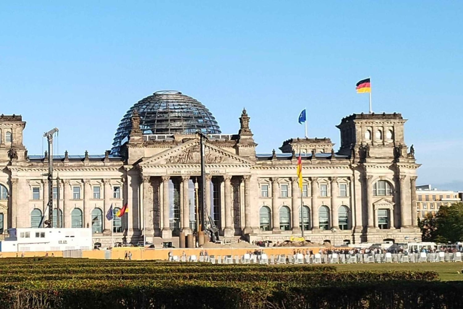 Berlin (E)Bike Tour Historical Highlights in Small groups