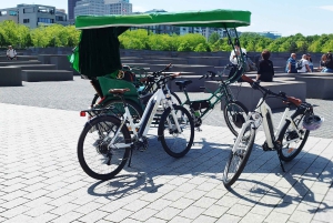 Berlin (E)Bike Tour Historical Highlights in Small groups