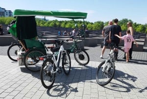 Berlin (E)Bike Tour Historical Highlights in Small groups