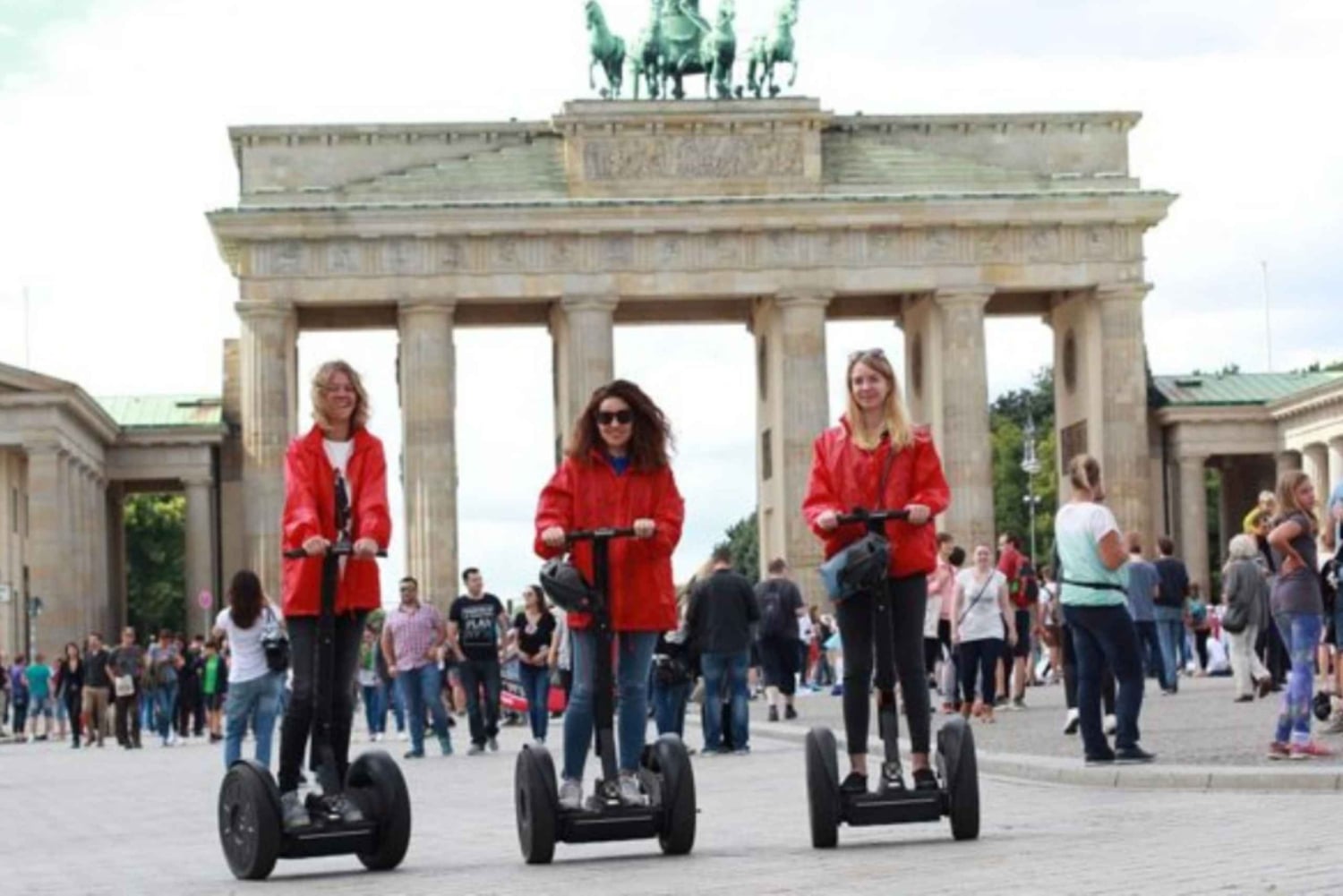 Berlin: East Side Gallery and Cold War Segway Tour