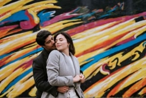 Berlin: East Side Gallery & Oberbaumbrücke Photo Session