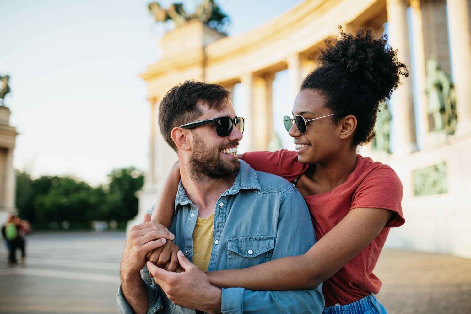 Berlin: East Side Gallery Photoshoot