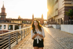 Berlin: East Side Gallery Photoshoot