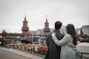 Berlin: East Side Gallery Photoshoot