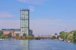 Berlin: East Side Gallery Spree Cruise in a Solar Catamaran