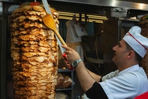 I veri sapori di Berlino: tour gastronomico dello street food ad Alexanderplatz