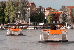 Berlín: Alquiler de barcos eléctricos para autoconducción 4 h