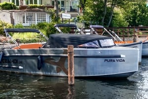 Berlin: Electric Boat Rental for self-driving 6 hrs
