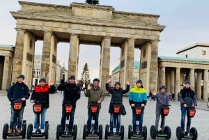 Berlin: Energizing 2-Hour Morning Segway Tour