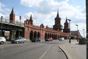 Berlin: Experience the Alternative Kreuzberg on a Bike Tour