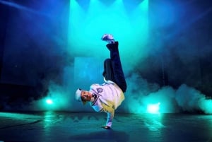 Berlin: 'Flying Lights' - incl. Flying Steps – Variety Show