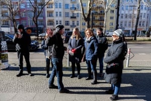 Berlin: Food Tour with 8 Authentic Local Tastings in Mitte