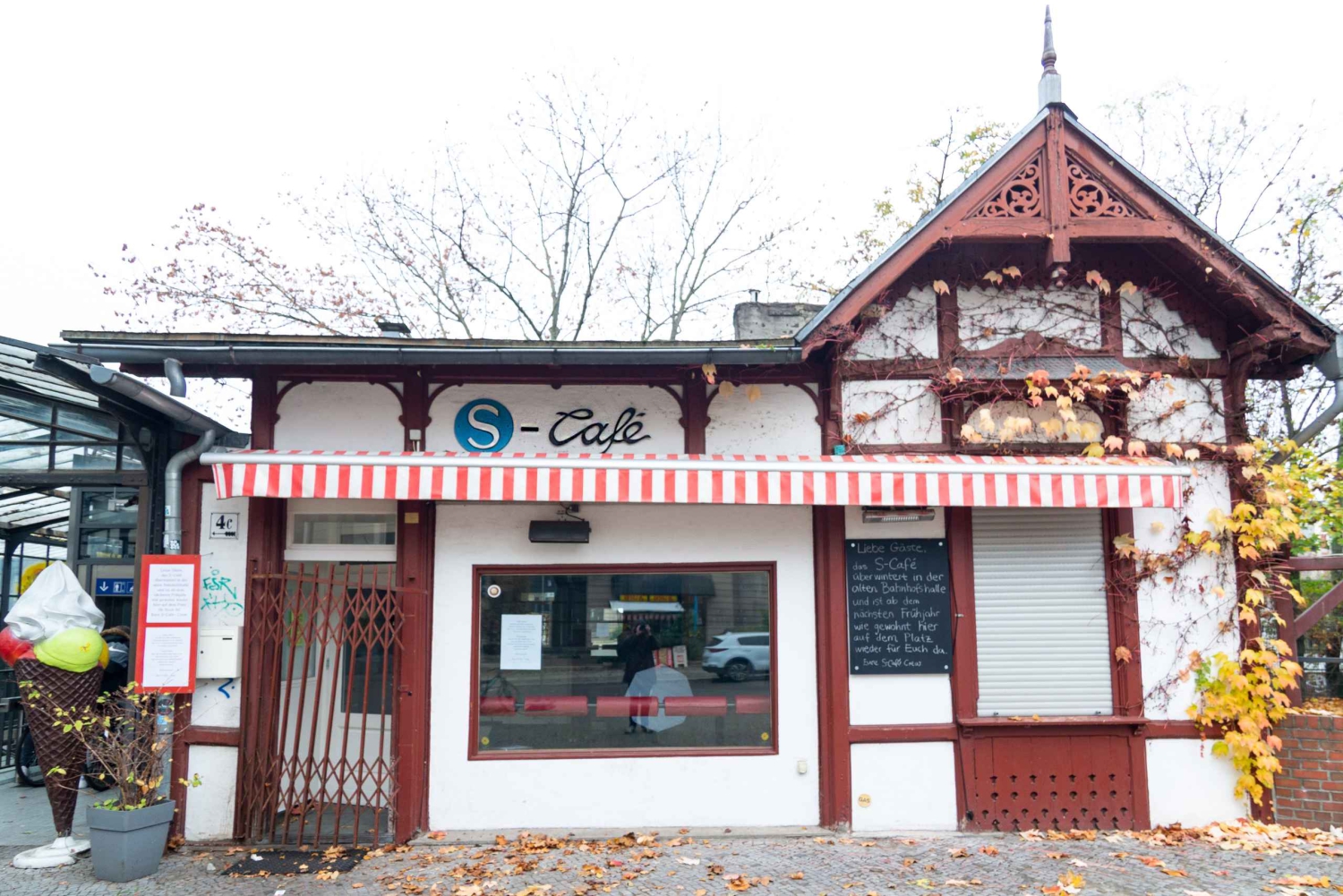 Berlin: Friedenau Neighborhood Historic Walking Tour