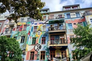 Berlin Friedrichshain: 3-hour Walking Tour with a true Local