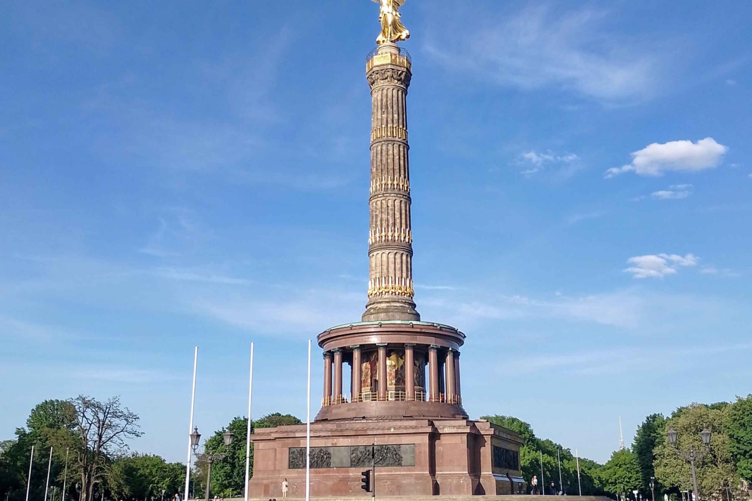 Berlijn: Van oost naar west & muur rondleiding per fiets met gids