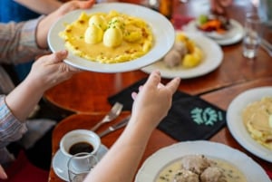 Berlin: Gourmet Food & Cultural Walking Tour