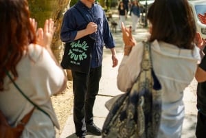 Berlin: Gourmet Food & Cultural Walking Tour