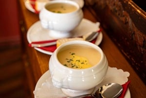 Berlin: Gourmet Food & Cultural Walking Tour