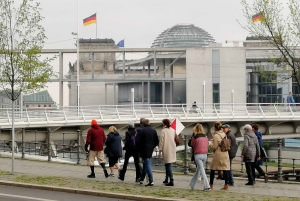 Berliini: Reichstagin ympärillä Opastettu kierros