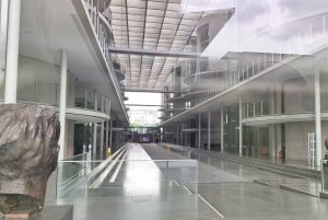 Berlin: Government District Tour and Reichstag Dome Visit