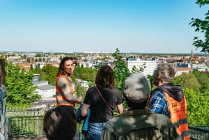 Berlin: Green City Guided Bike Tour