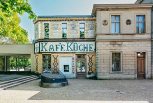 Berlin: Green City Guided Bike Tour