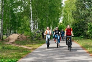 Berlin: Green City Guided Bike Tour