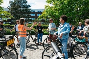 Berlin: Green City Guided Bike Tour