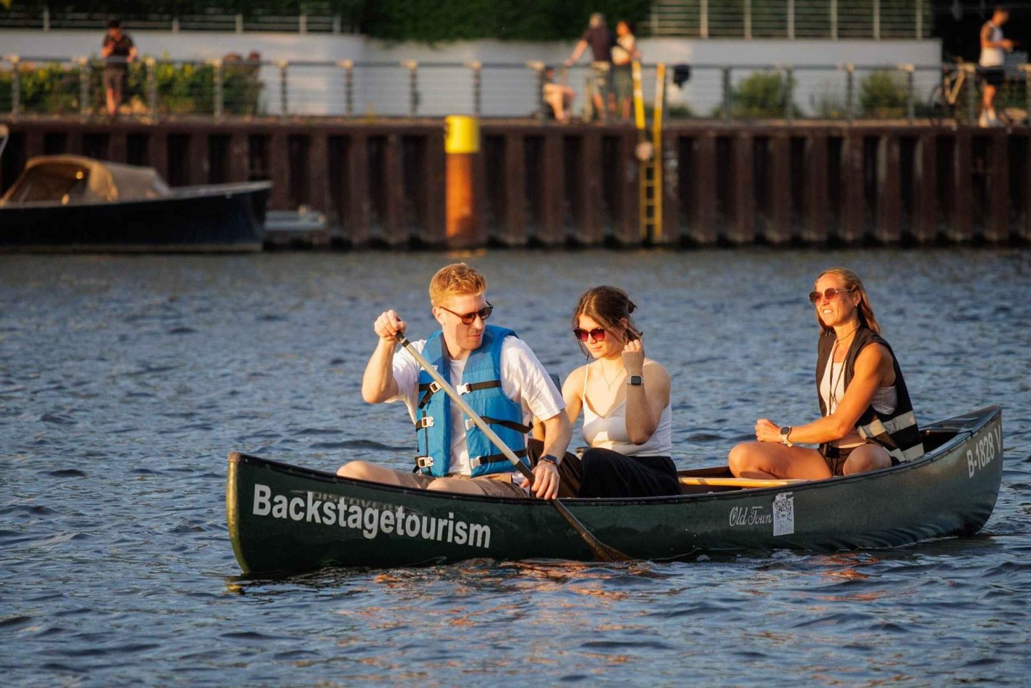 Berlin, guided canoe tour/kayak tour