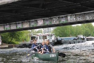 Berlín: Excursión guiada en canoa por el Spree