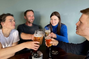 Berlin: Guided Craft Beer & Cultural Tour With Snacks
