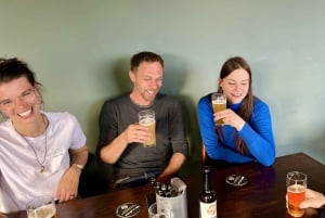 Berlin: Guided Craft Beer & Cultural Tour With Snacks