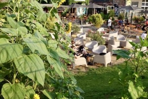 Berlin: Guided Craft Beer & Cultural Tour With Snacks