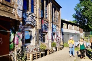 Berlin: Guided Craft Beer & Cultural Tour With Snacks