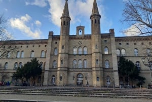 ベルリン：クロイツベルク36のグループガイドツアー、オルタナティブな地区