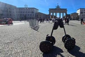 Berlin: geführte Segway Tour in Mitten der Stadt